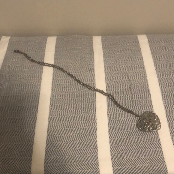 Metal Heart Necklace - Picture 3 of 3